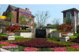 小區(qū)門品季節(jié)草花造景